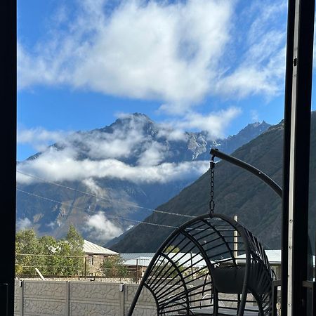 Alpine Escape Kazbegi Villa Eksteriør bilde